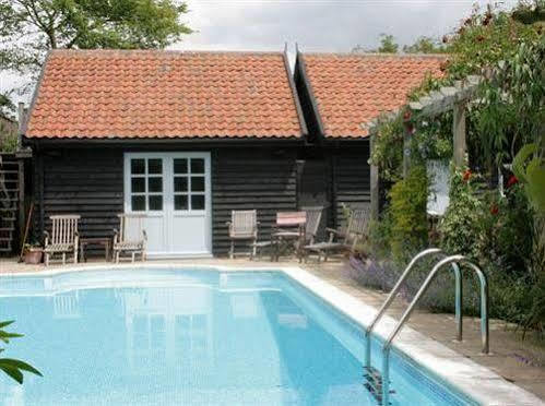 Riverside Cottage Wattisham Eksteriør bilde